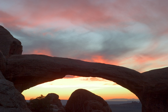 - Double O Arch at Sunset, Arches NP -
