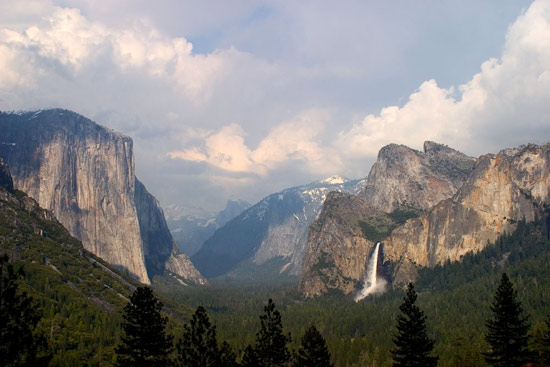 - El Capitan, Half Dome, and Bridal Veil Falls from Discovery View, Yosemite NP -